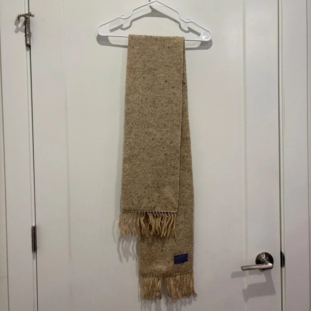 Pendleton Scarf 100% Virgin Wool Donegal Fleck Beige Fringed Made in USA